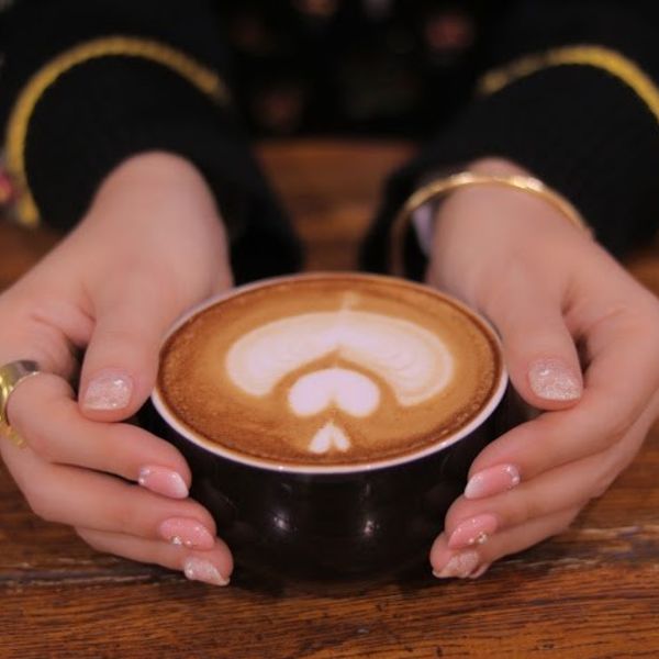 大人シンプルでも手元から美しく