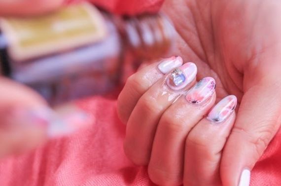 耳成のケア重視！アセトンを極力使わないサロン