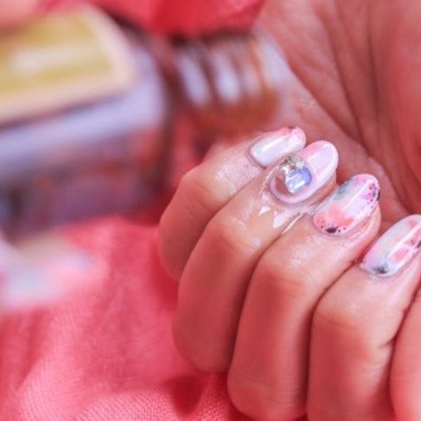 耳成のケア重視！アセトンを極力使わないサロン